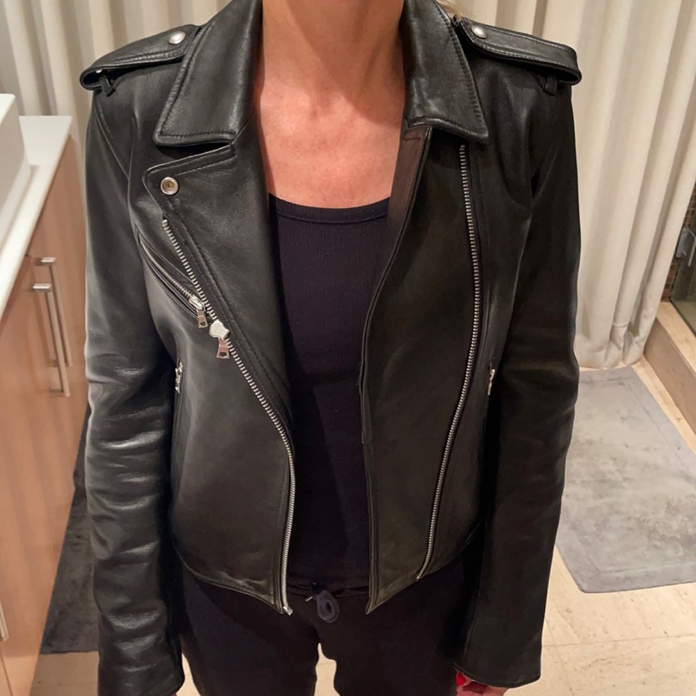 Gap genuine leather jacket